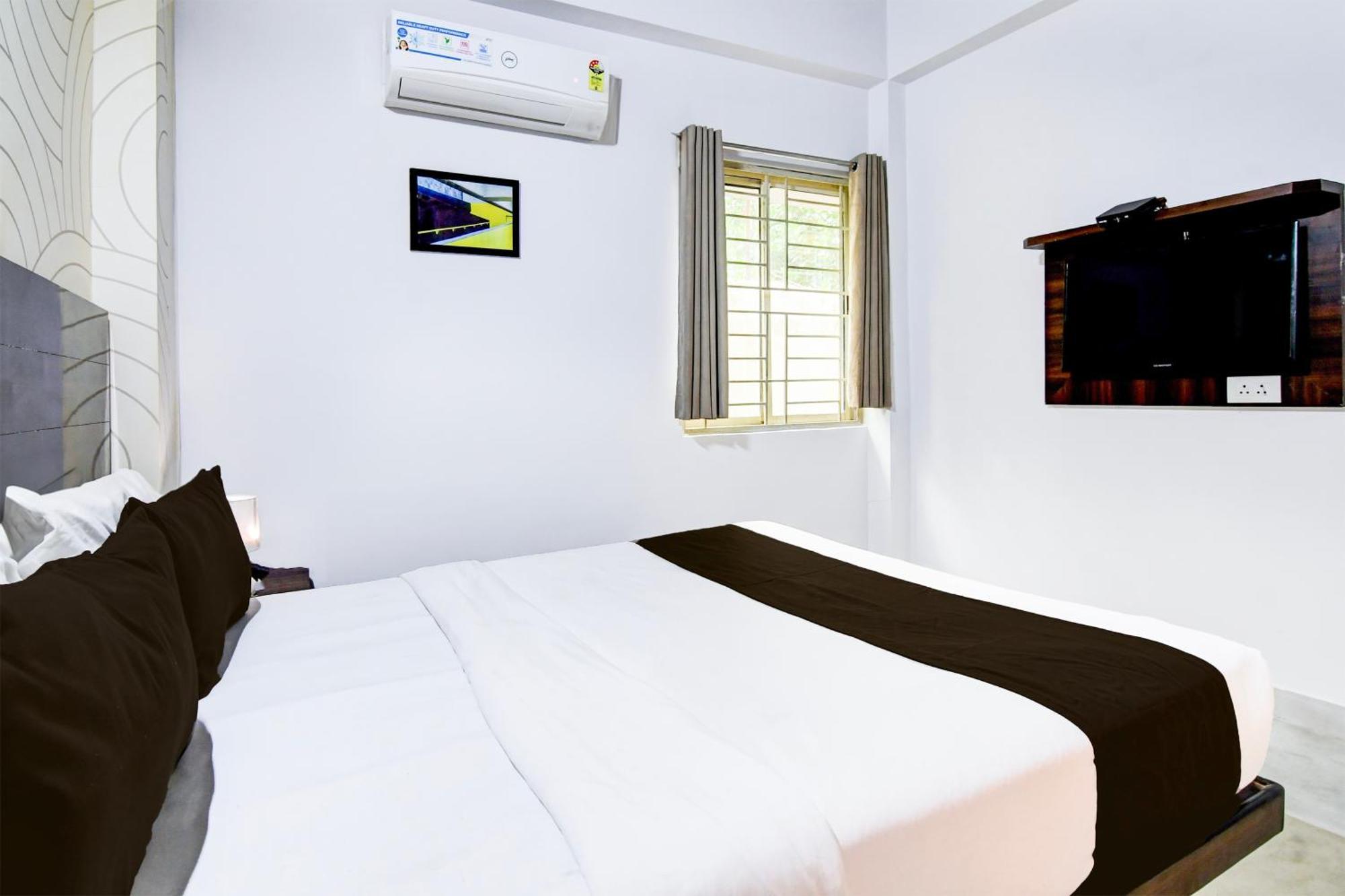 Super Townhouse Chandrasekharpur Bhubaneswar Esterno foto