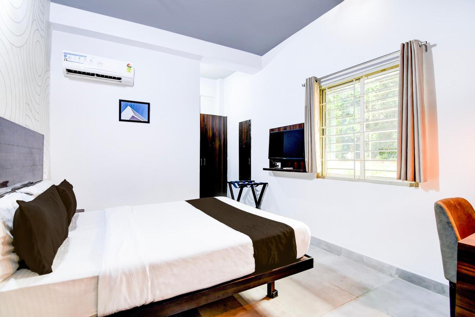 Super Townhouse Chandrasekharpur Bhubaneswar Esterno foto