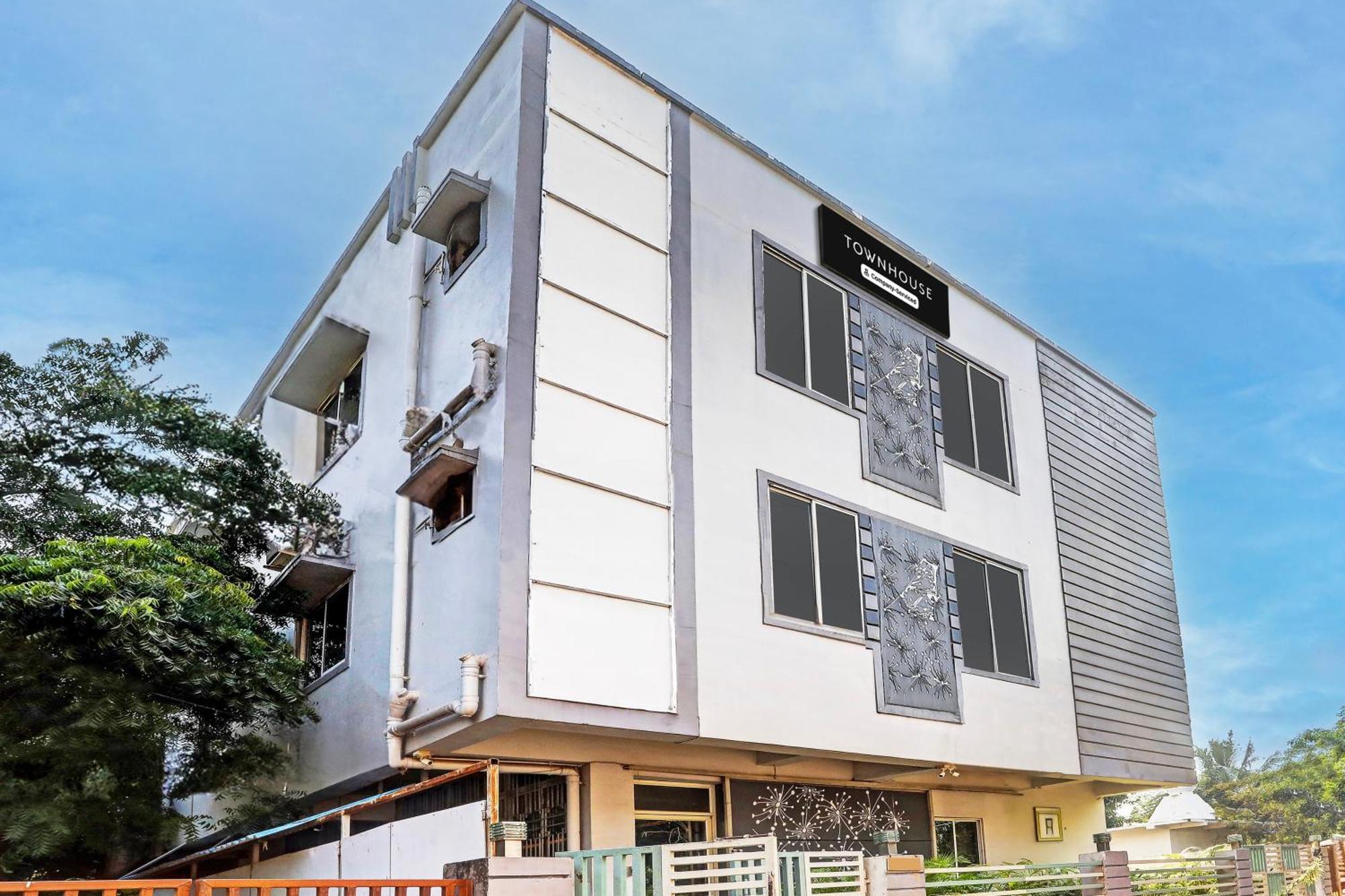 Super Townhouse Chandrasekharpur Bhubaneswar Esterno foto